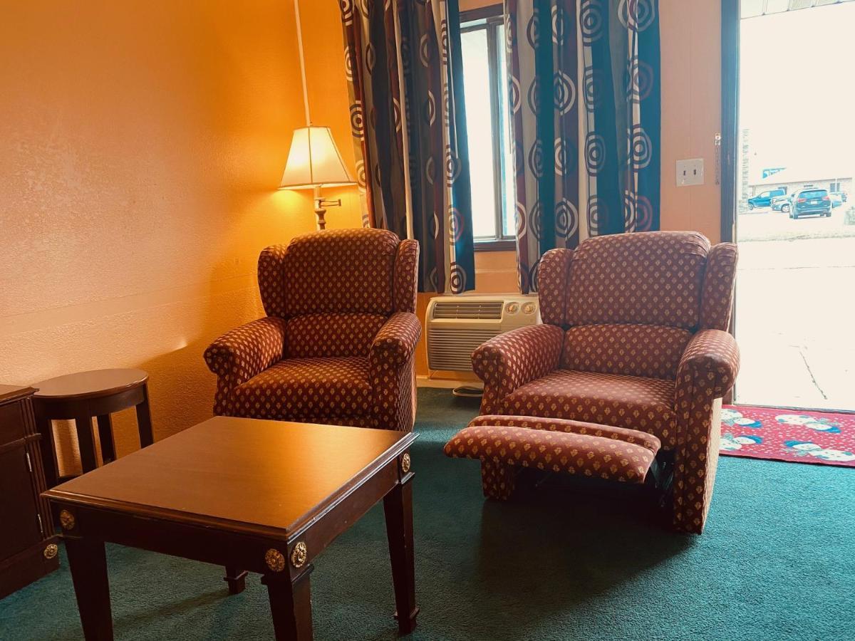 Gateway Inn Sullivan Екстериор снимка