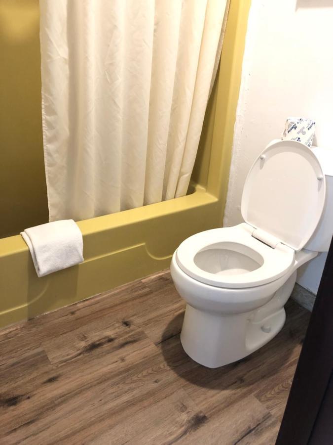 Gateway Inn Sullivan Екстериор снимка